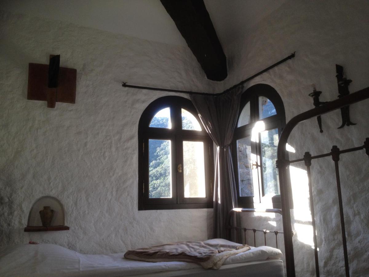 L'Abri La Vall Sorède Extérieur photo