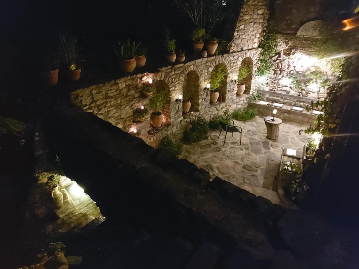 L'Abri La Vall Sorède Extérieur photo